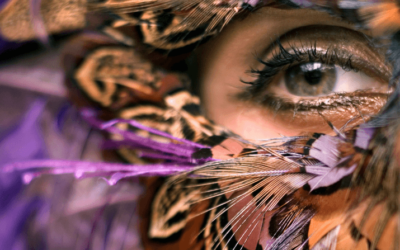 How to Use Intuitive Automatic Writing to Chat With Your Spirit Guides